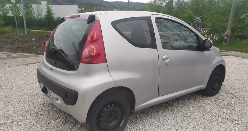 Peugeot 107 cena 6500 przebieg: 177000, rok produkcji 2007 z Biała małe 37